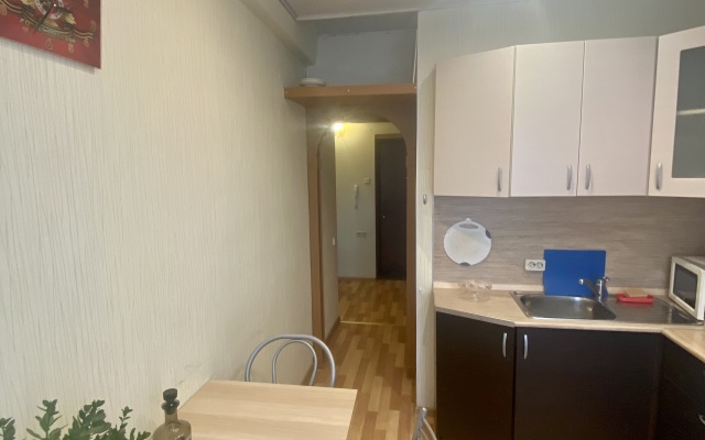 Na Tikhoretskom prospekte Flat