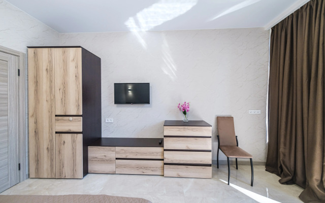 Luxury v Tsentre Sochi Flat