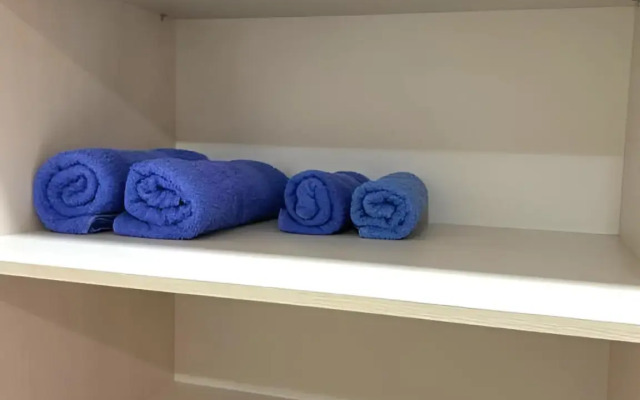 Uyutnaya Prostornaya Kvartira Flat
