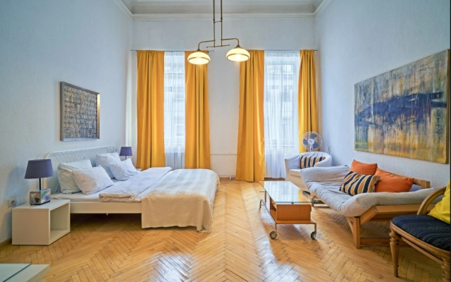 Апартаменты Просторная Скандиквартира в Сердце Города