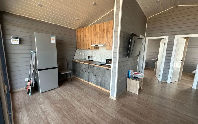 Коттеджи Золотые пески