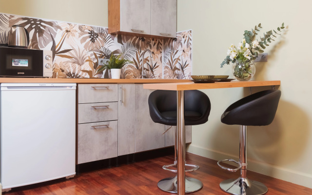 Stydiya ApartHause u m. Botanicheskaya Flat