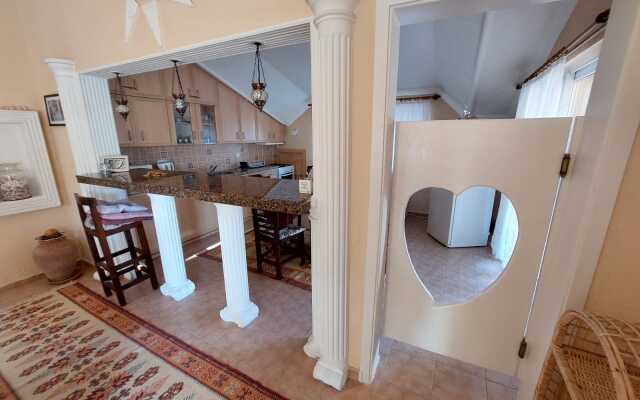 Dalyan Palace Villa