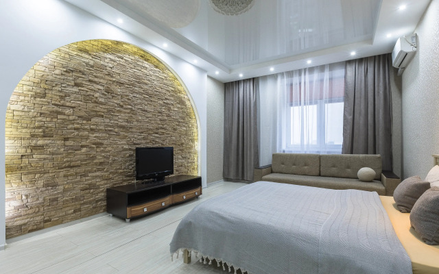 V Azhk Parusa Flat