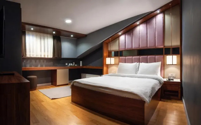Vitabella Suites Hotel