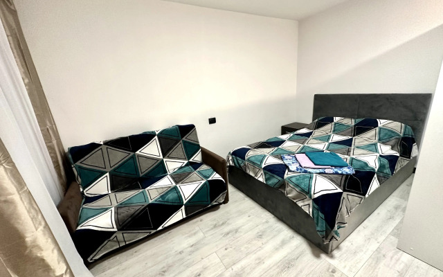 Po ulice Melnikayte, 83 Flat