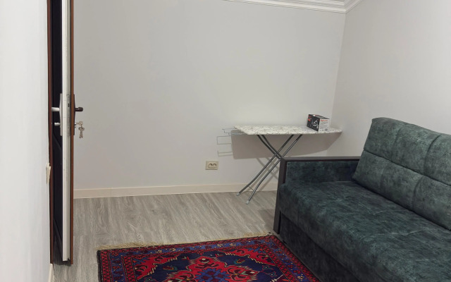 Частный дом двухэтажный на улице Султана Раджабалиева 38