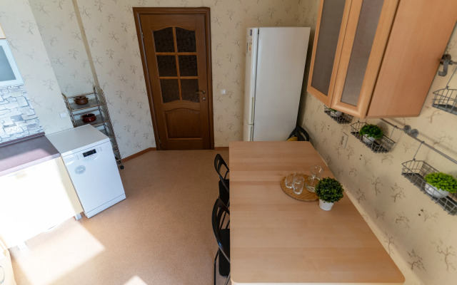 Апартаменты Трёхкомнатные Stepanenkov для 5 Гостей на Татищева 49