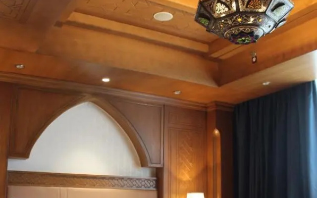 Helnan Landmark Hotel