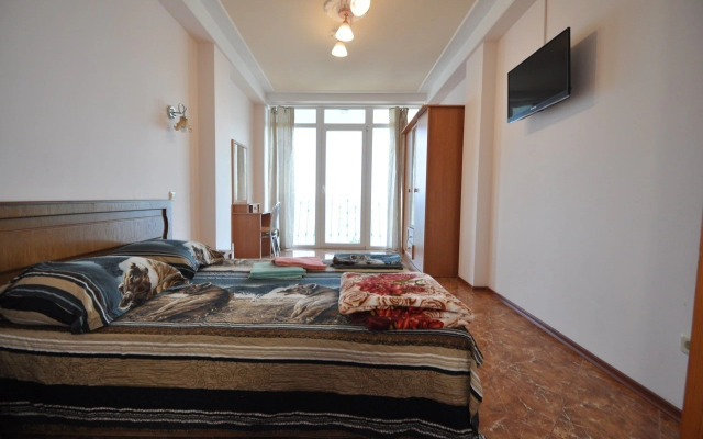 Trekhkomnatnye Na Ulitse Drazhinskogo 23v Apartments