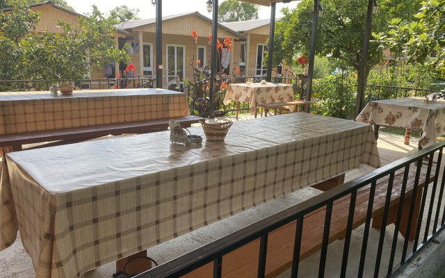 Guest house Adel