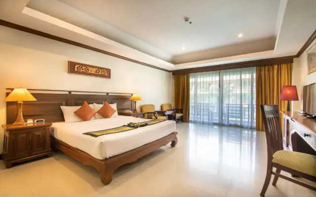 Курортный отель Avalon Beach Resort