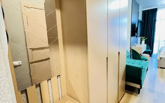 Dizaynerskaya Studiya s Basseynom Apartments