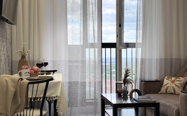 Апартаменты Yousinn Красный проспект 167 3