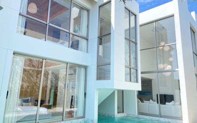 Modern Villa Luxpride Villa