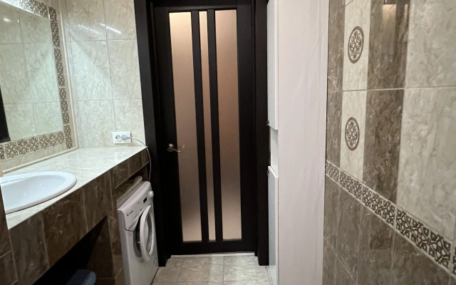 Na Naberezhnoy 112 Apartments