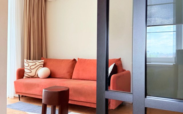 Roskoshnay two-room Flat  with a view  Na Allee Geroev 1 Stalinka Flat