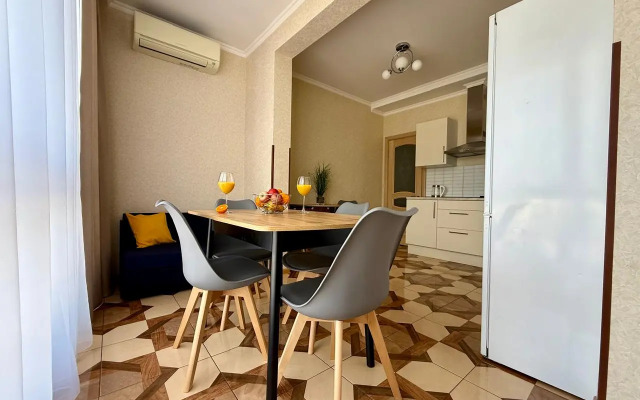 Ri-Apart Trekhkomnatnaya Adler Per Bogdana Khmelnitsogo10 Flat