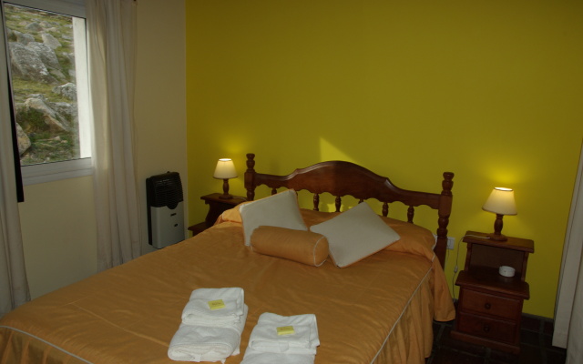 Cabañas Tandilia Hotel