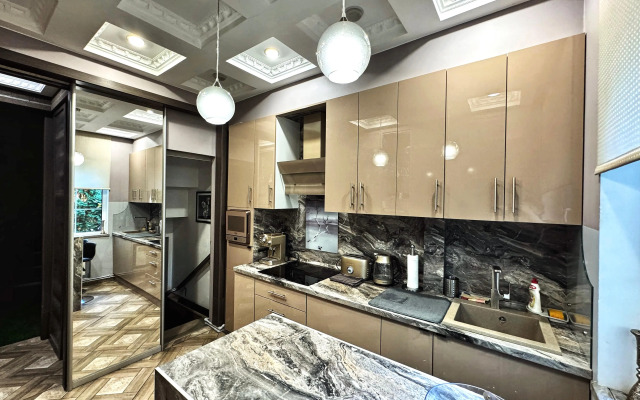 Частный Дом в Лесу