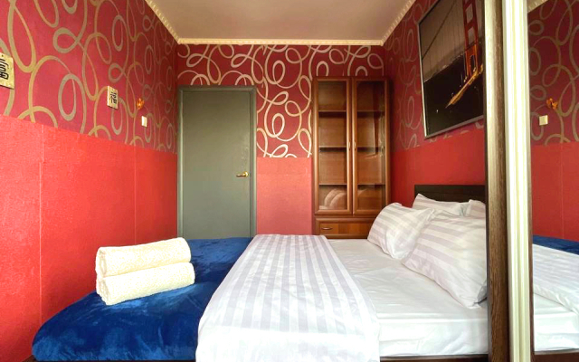 Квартира Двухкомнатная рядом с метро