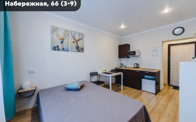 Naberezhnaya 66 s dvuspal'noj krovat'yu Apartment