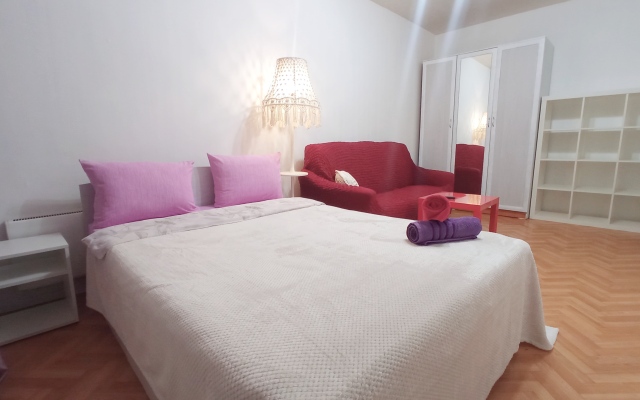 Квартира Двухкомнатная на Тульской