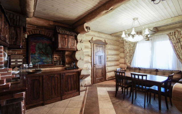 Шале на берегу озера