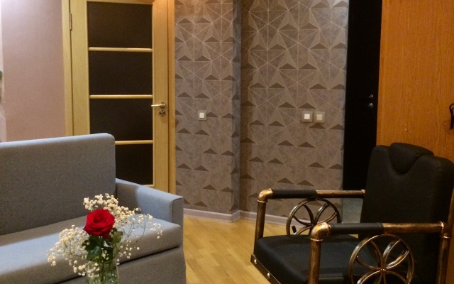 Apartamenty s Dzhakuzi na Ostrove.
