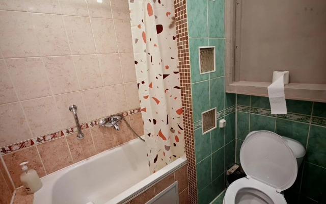 Квартира на улице Конституции СССР 12