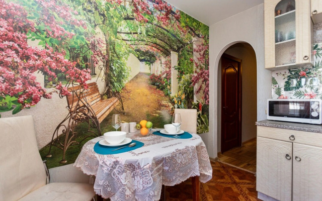 Na Ulitse Industrialnaya 15/1 Flat