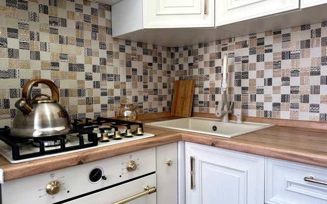 Апартаменты "Эленика" Двухкомнатные в Махачкале с видом на озеро