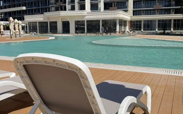 Апартаменты на Набережной 75к4 (104.4)