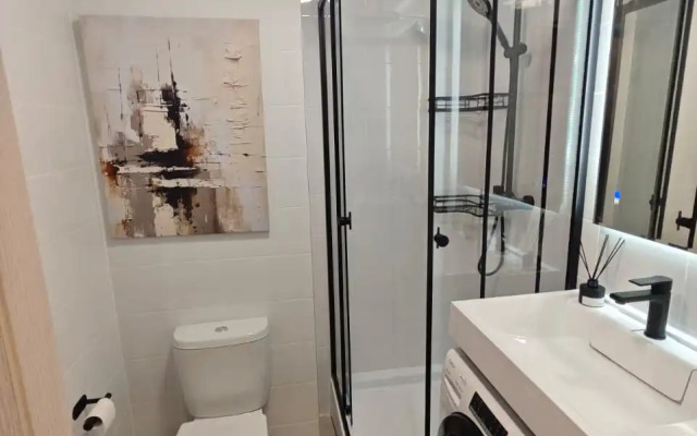 Квартира Новоостаповская Улица