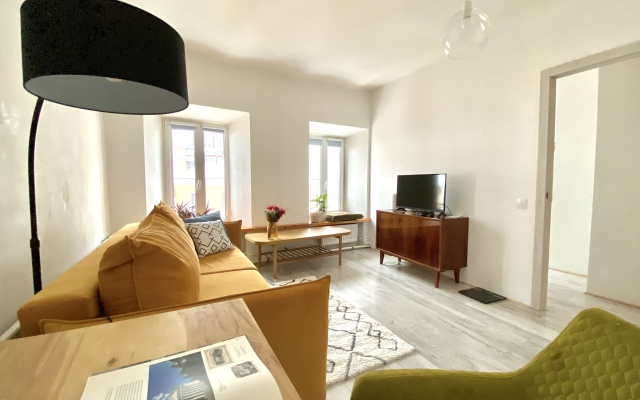 Квартира Mузыка кpыш, тихая и уютная