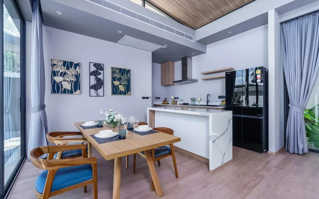 Stylish 2BR Naiton Aileen with Private Pool Villa