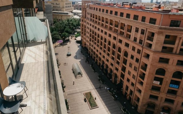 Hilltop North Avenue By Stellar Hotels, Yerevan Hotel