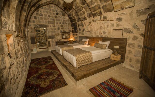 Helike Cave Suites