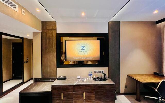 Zest Metropole Hotel
