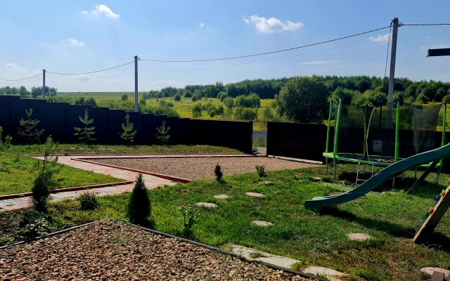 S Krasnym Zalom Private house