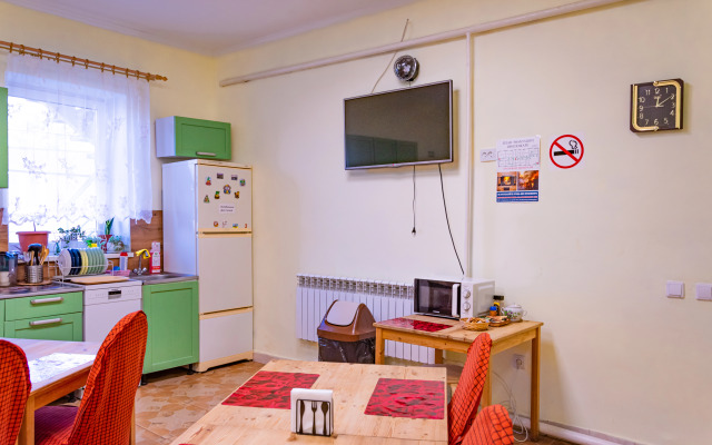 Vernissage Hotel