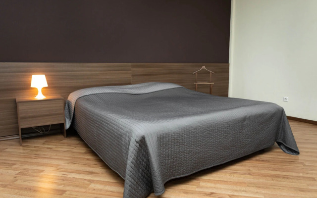 1-к апартаменты Этажидейли на Шевченко 20