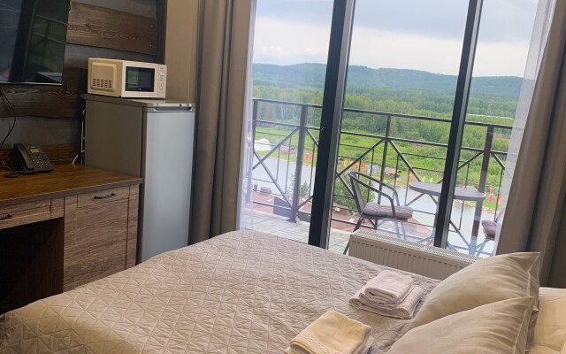 GLK Solnechnaya Dolina S Prekrasnym Vidom Apartments