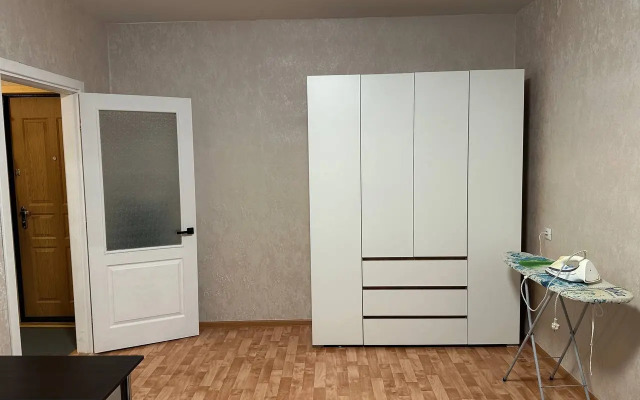 Bulvar Molodezhi 11 Flat