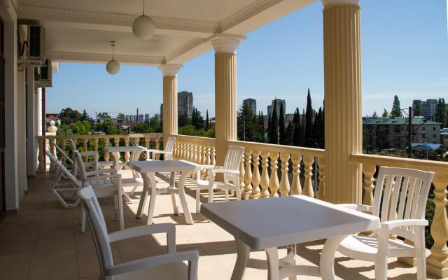 San Arda Hotel