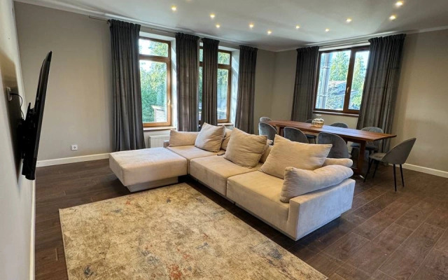 Вилла Коттедж 200 м2 на Участке 15 Соток