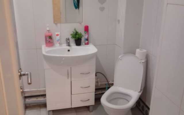 Na Kuryzhova 14 Flat