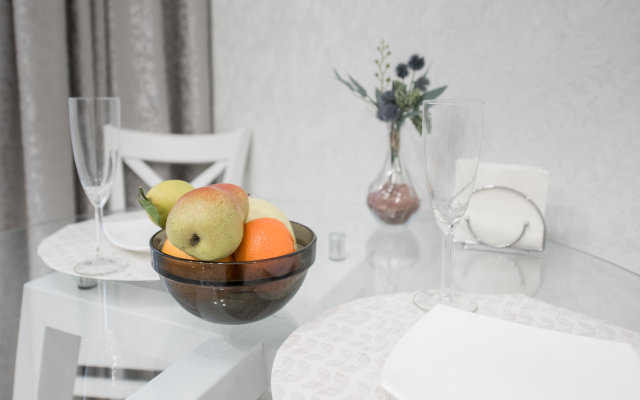 Апартаменты Smile Apartments с Балконом в Новом Доме