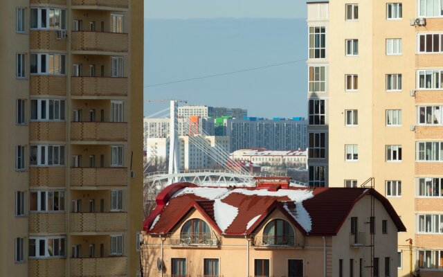 Stilnaya Kvartira S Vidom Na Most Vlyublennykh Apartments