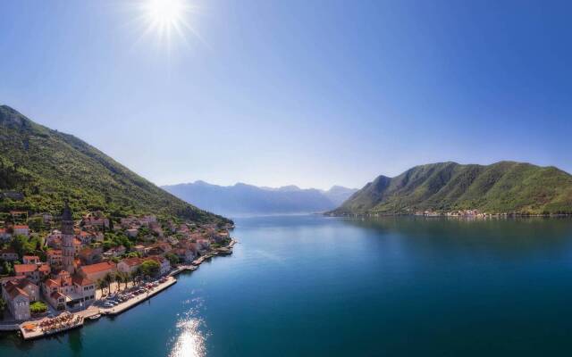 Jovanović Perast Apartments